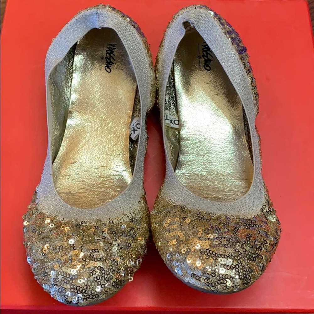 Sequin Gold Flats
